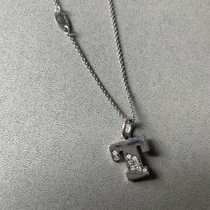 Silver Juicy Couture “T” necklace